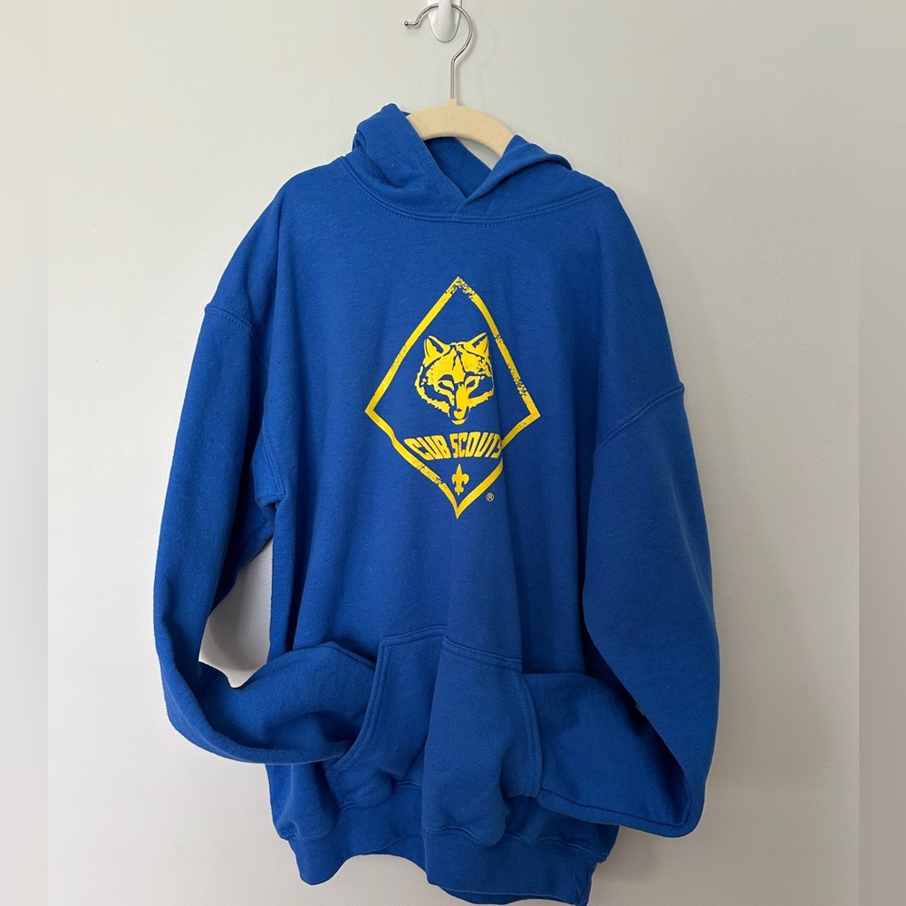 Blue Cub Scouts Boys XL Hoodie with yellow Cub Scout logo, Official BSA Gear